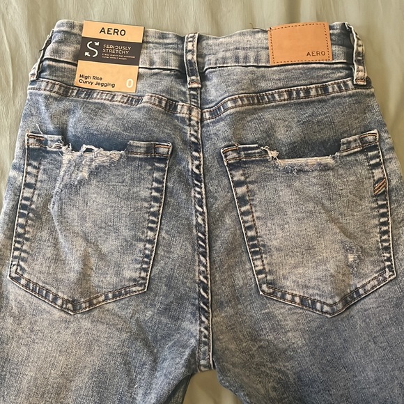 NWT - High Rise Curvy Jegging - Picture 2 of 3